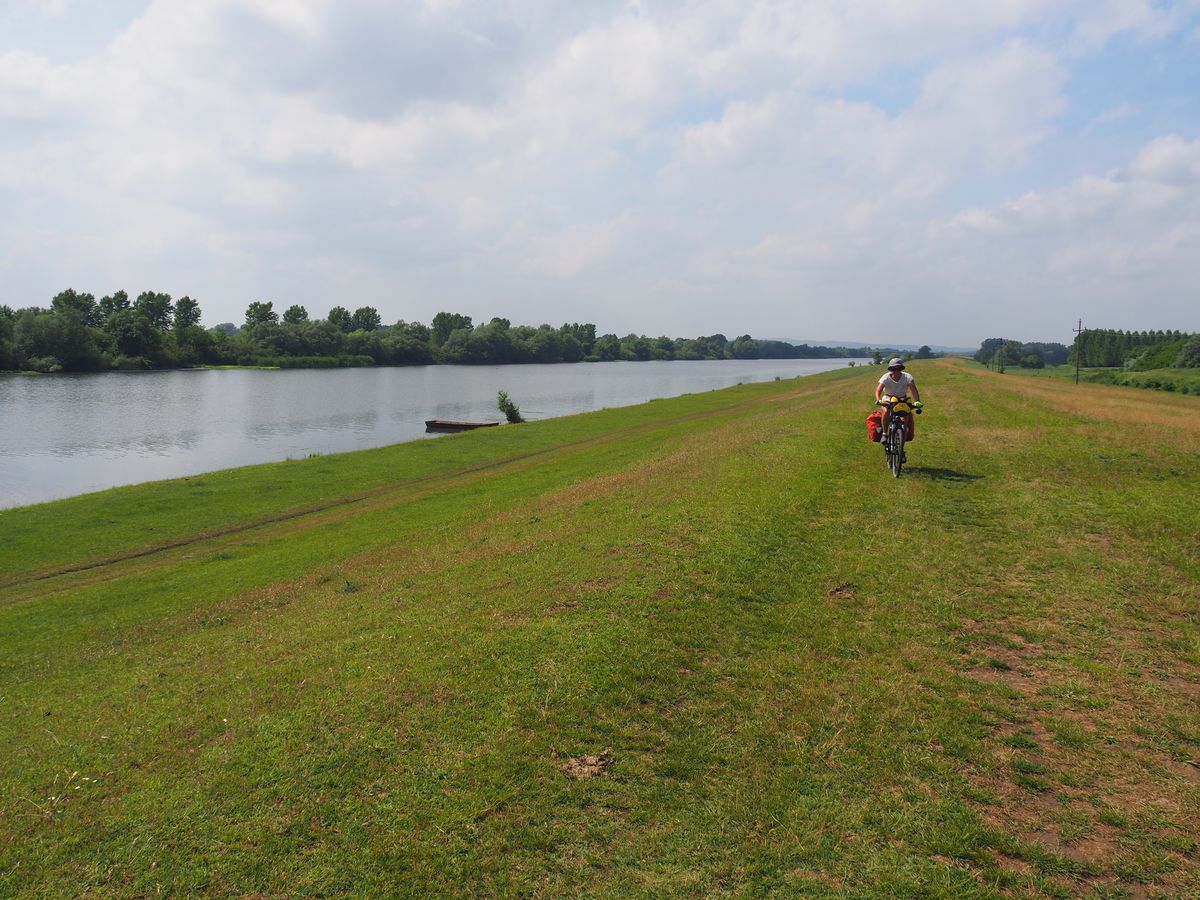Danube-2-J14_1200.jpg