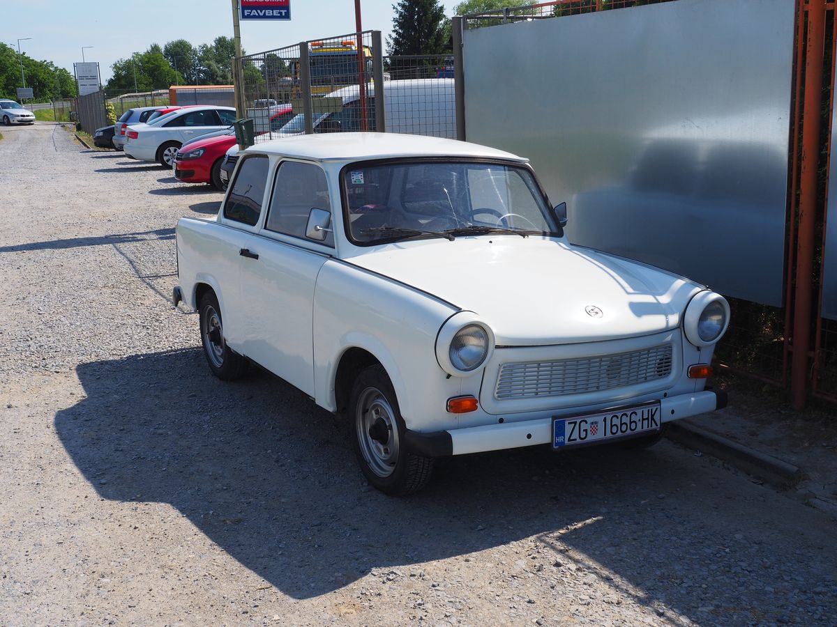 Traban-J5_1200.jpg