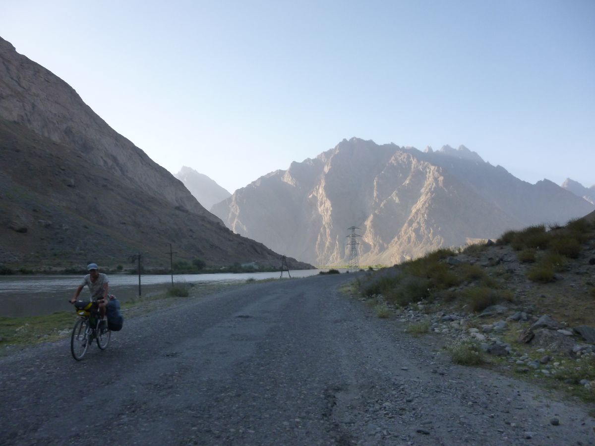 PAMIR_0629_J083_Tadjikistan_1200.jpg