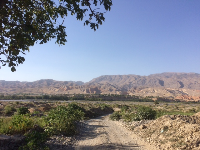 Tadjik-J71-riviere1.JPG