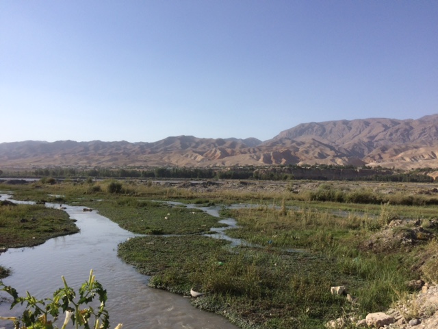 Tadjik-J71-riviere4.JPG